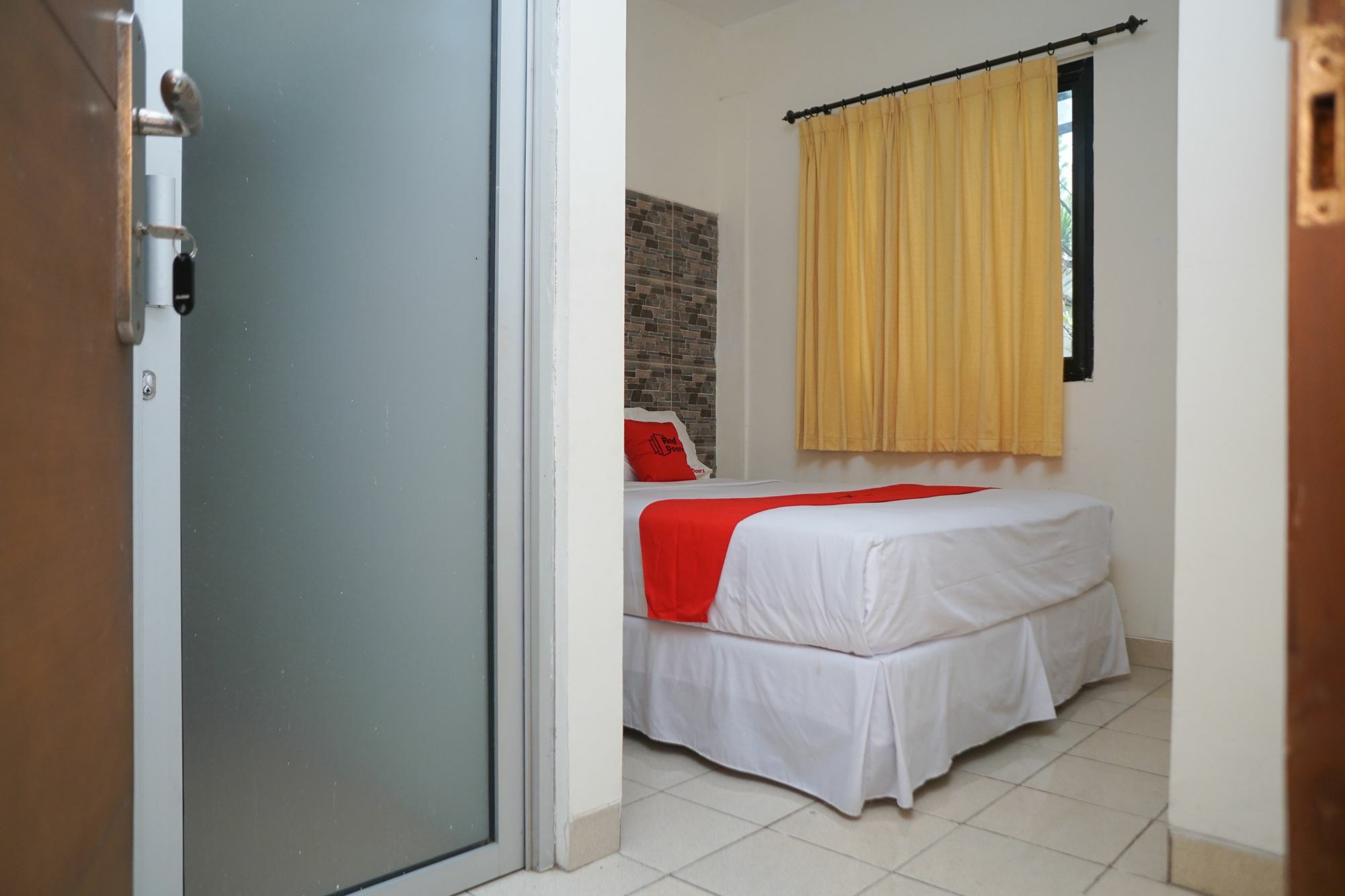 Reddoorz Plus @ Ciumbuleuit Area Bandung Exterior photo
